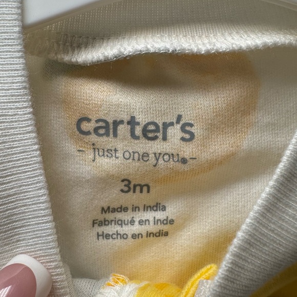 Carter’s Baby Onesie - White with Lemons - Size 3M - Picture 5 of 6